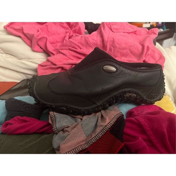 Women’s Shoes by Merrill size 6 - Picture 5 of 5